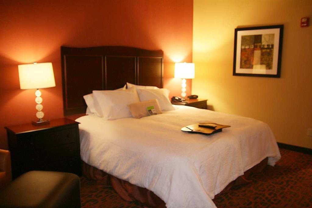 Hampton Inn & Suites Mission Kamer foto